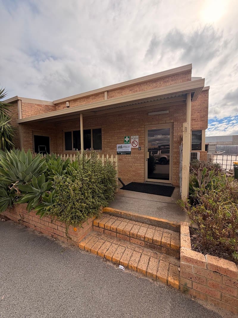 Perth Asbestos Fence Removal asbestos removal work in Maddington