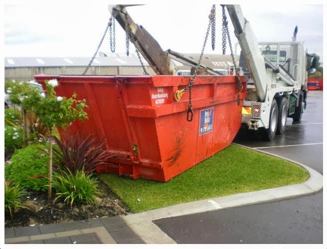 Perth Bin Hire rubbish removal work in Bayswater
