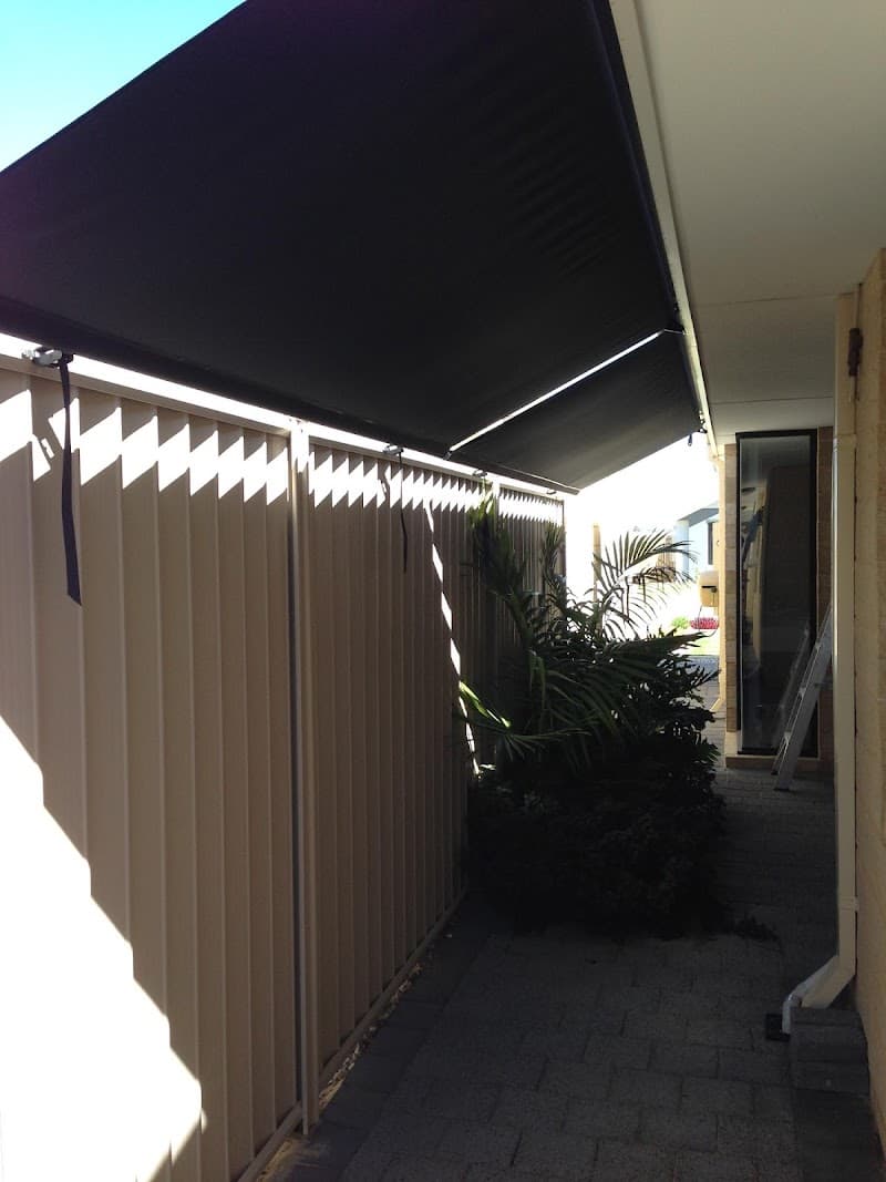 Perth Outdoor Blinds curtains & blinds work in Rockingham