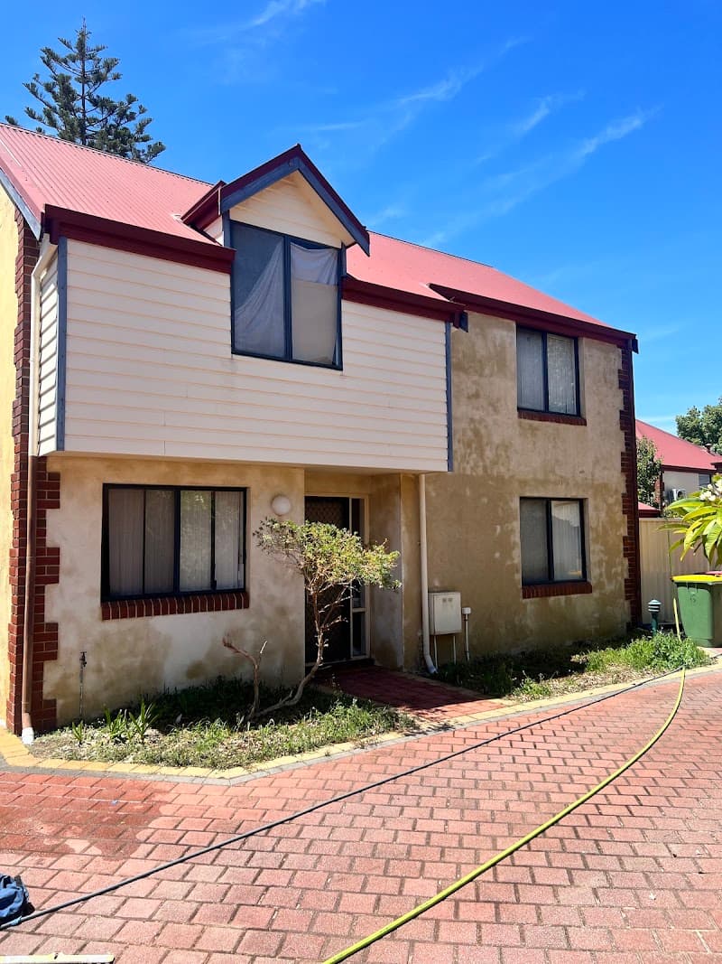 Perth Softwash Solutions pressure washing work in Scarborough