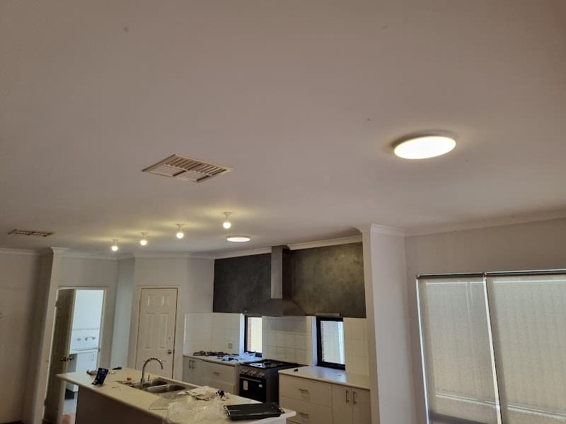 Perth to Rockingham Electricians electrician work in Baldivis