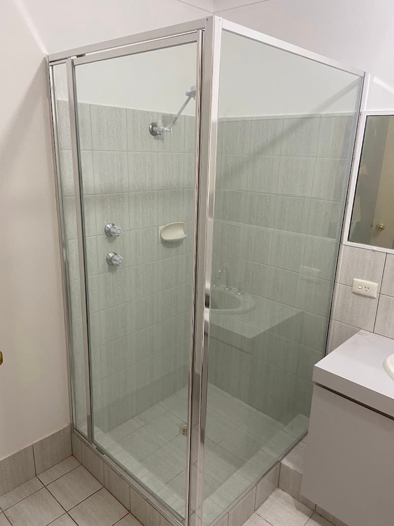 Peter's Glazing Service glass & glazier work in Balcatta