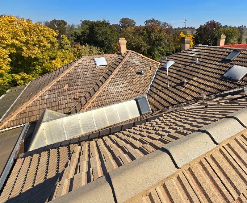 Phil Whicker Roof Tiling furniture assembly & tv mounting work in Estella