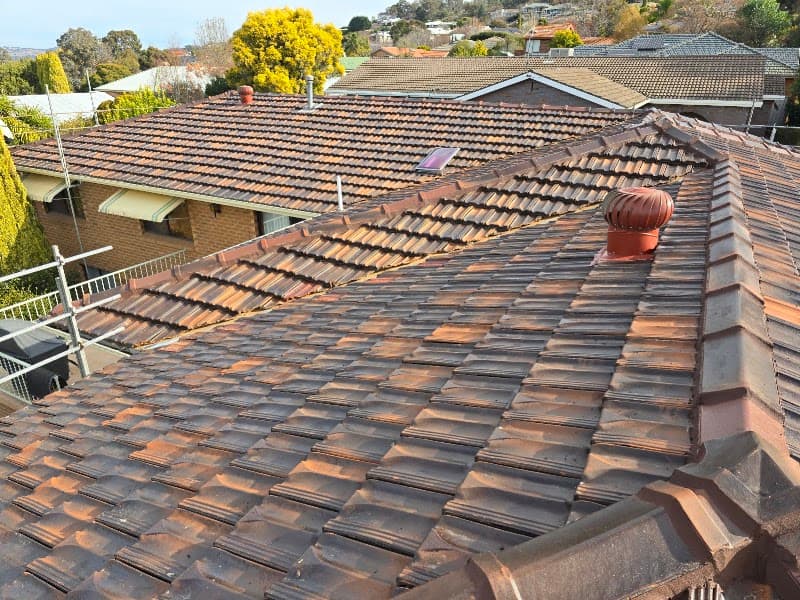 Phil Whicker Roof Tiling furniture assembly & tv mounting work in Estella