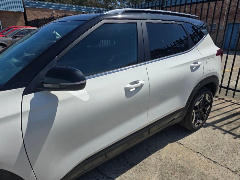 Phoenix Studios Window Tinting Penrith window tinting work in Penrith