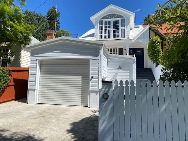 Pierce & Co. Painting Services painter work in Queenscliff