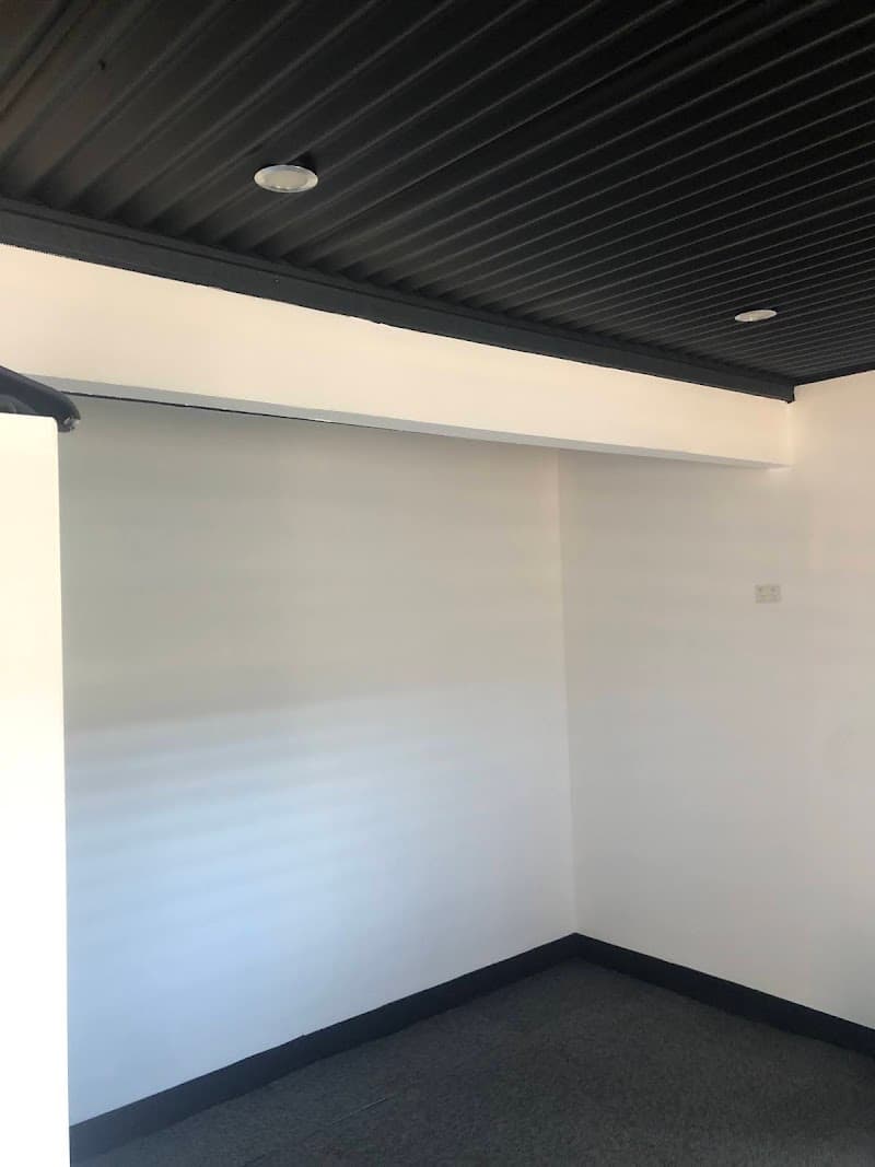 Pierce & Co. Painting Services painter work in Queenscliff