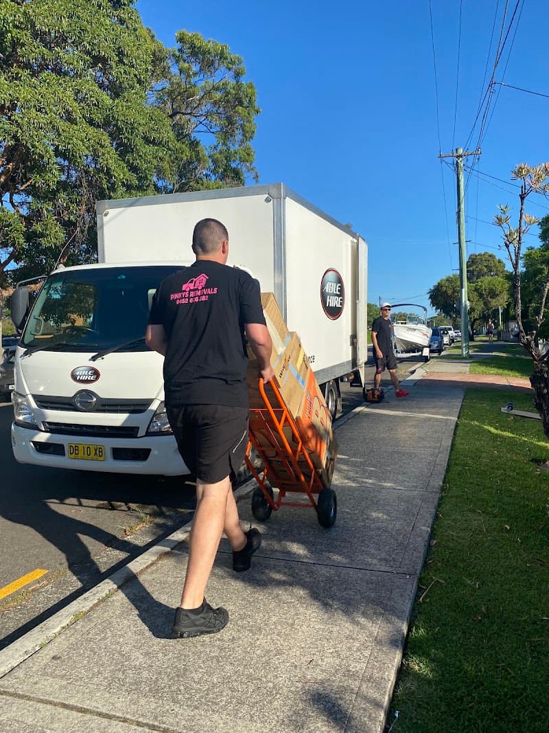 Pinkys Removals removalist work in Taren Point