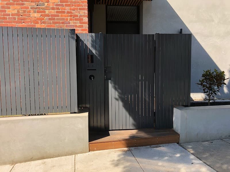 Pinnacle Fencing, Gates & Automation fencing work in Carrum Downs