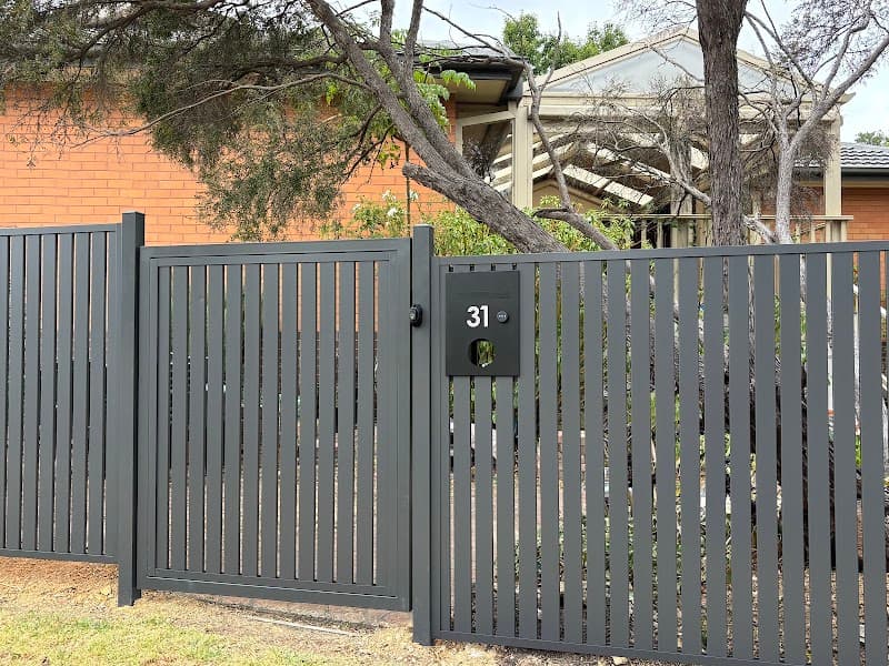 Platinum Fencing Solutions fencing work in Mount Dandenong