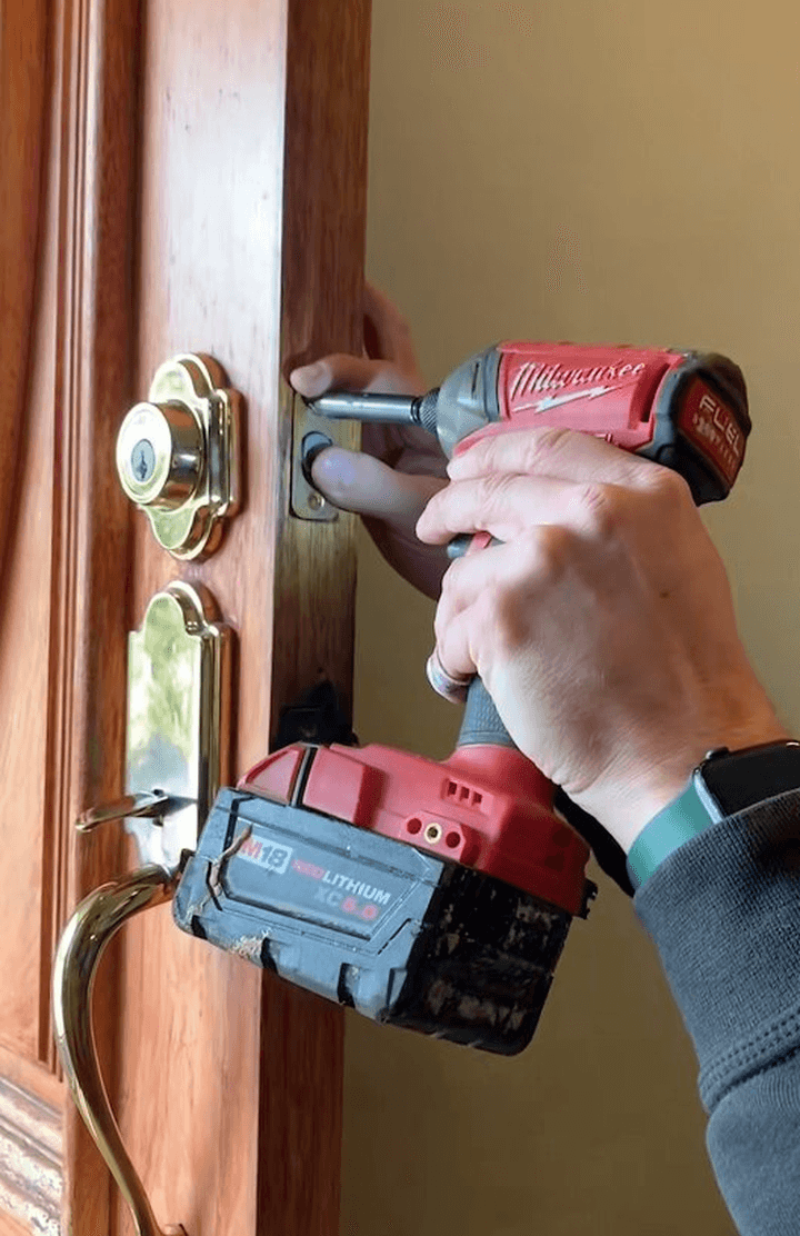 PLOS a'Locksmith Perth Services locksmith work in Perth