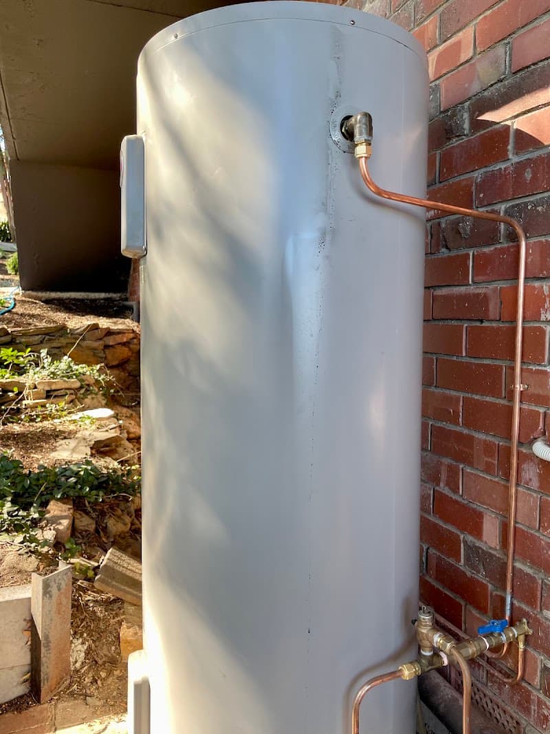 Plumb Adelaide plumber work in Stepney