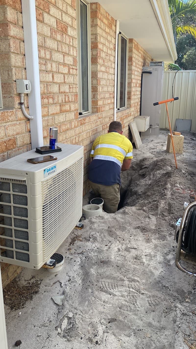 Plumbers & Gasfitters Davenport appliance repair work in Davenport