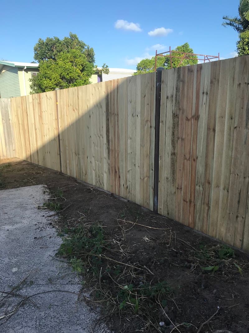 Pool & Property Solutions pool builder work in Aitkenvale