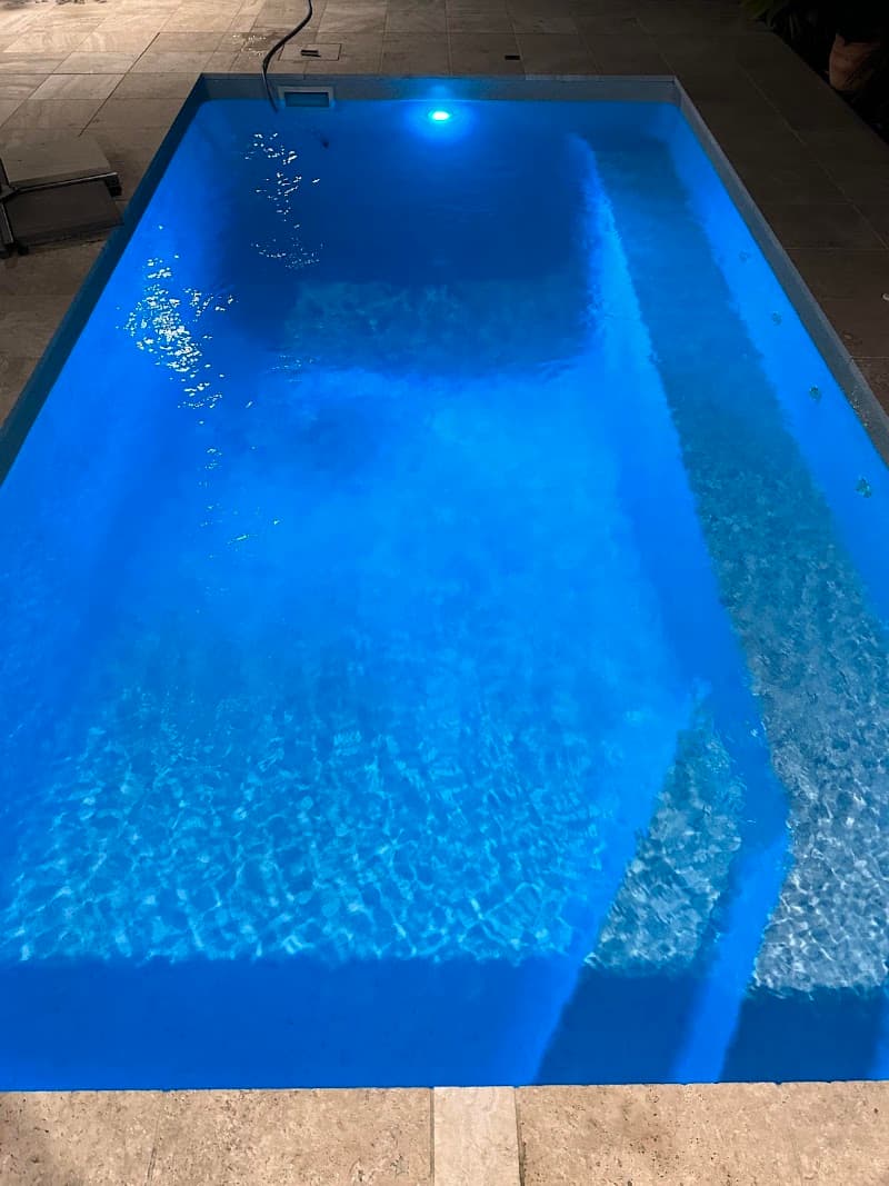 Pool Buoys pool maintenance work in Spring Mountain