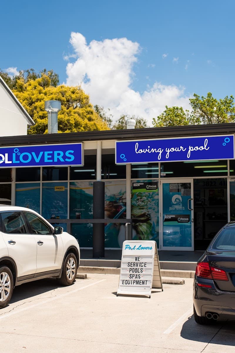 Pool Lovers - Pool Supplies Shop & Mobile Pool Servicing pool maintenance work in Birkdale