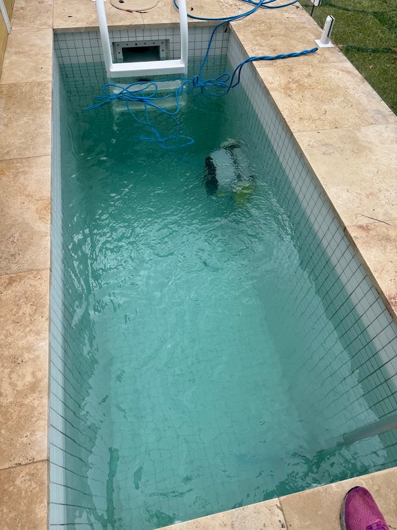 Pool Perfectionists pool maintenance work in Oyster Bay