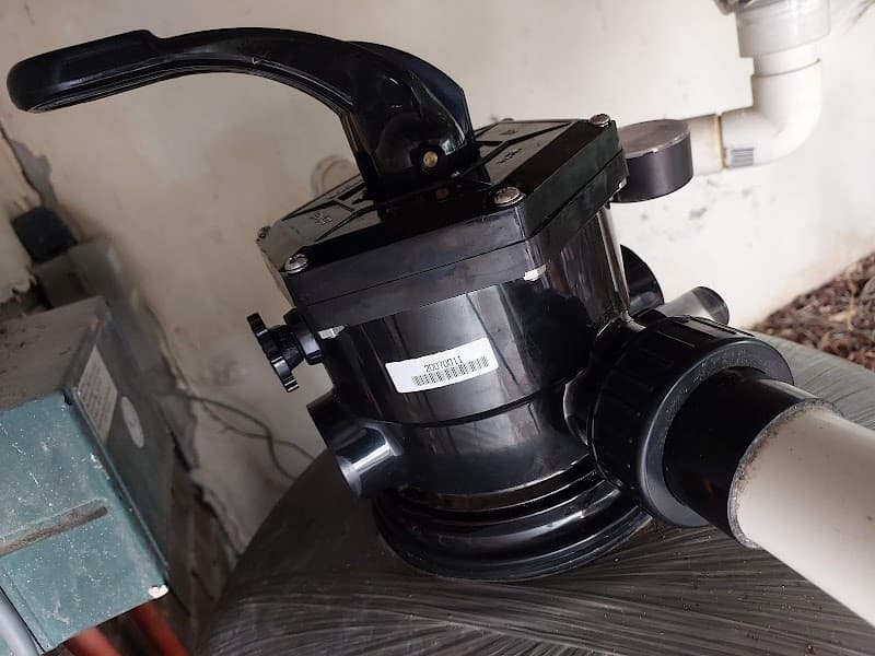 PoolClean Service and Maintenance pool maintenance work in Burleigh Heads