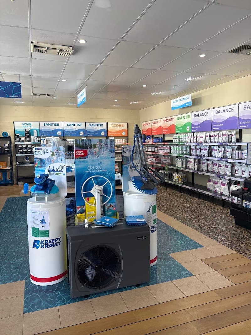 Poolside Mandurah pool maintenance work in Halls Head