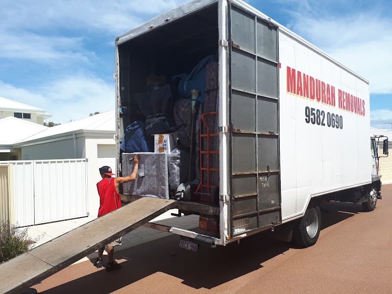 Port Mandurah Removals removalist work in Greenfields