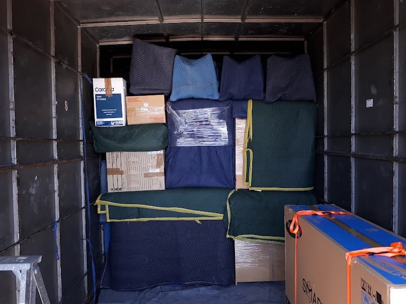 Port Mandurah Removals removalist work in Greenfields