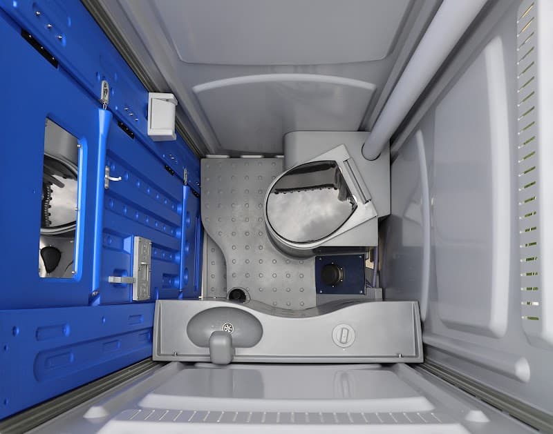 Portable Toilets Melbourne fencing work in Melbourne