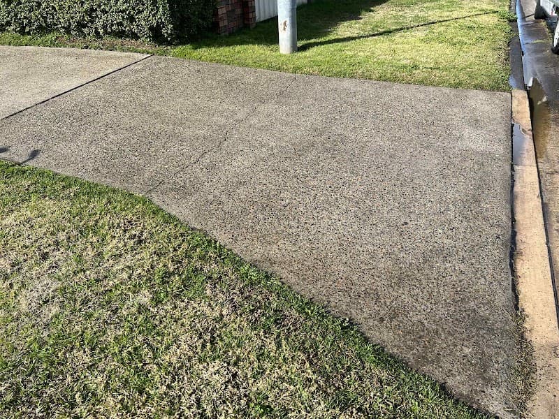 Porters Pressure Cleaning pressure washing work in Kingswood