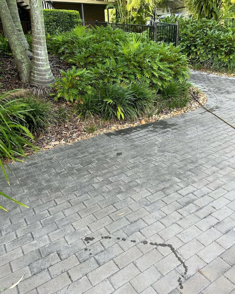 Posh Wash Pressure Cleaning pressure washing work in MacGregor