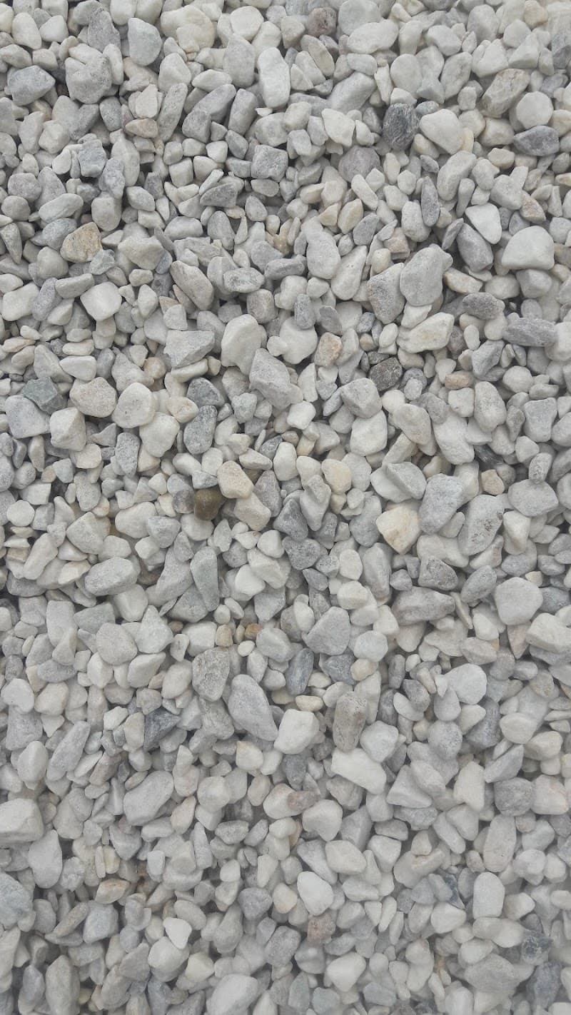 Possum Paradise Landscape Supplies gardening work in Urangan