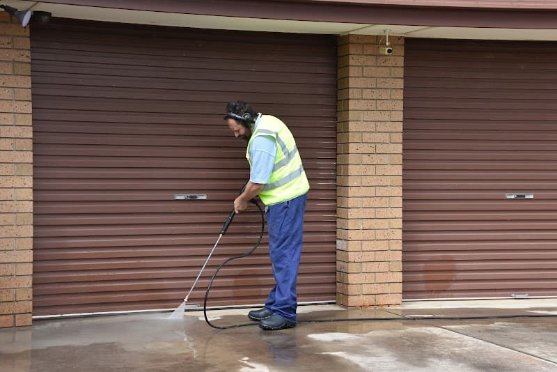 Powerwash pro pressure washing work in Paralowie