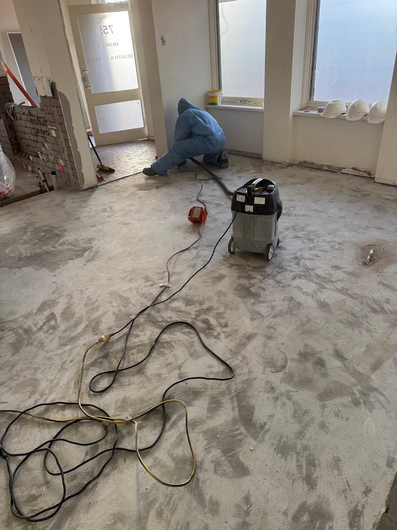 Precision Environmental Removalist asbestos removal work in Williamstown North