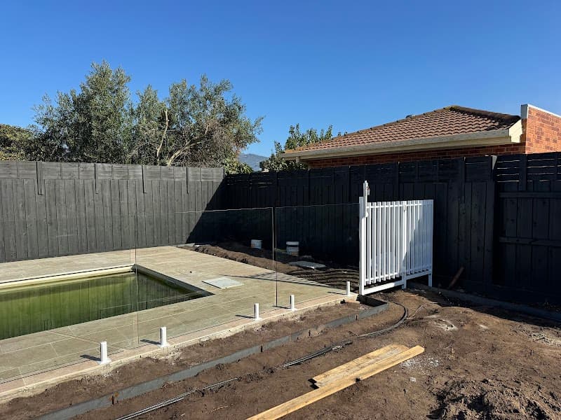 Premier Pool Fencing - Mornington Peninsula & Melbourne fencing work in McCrae