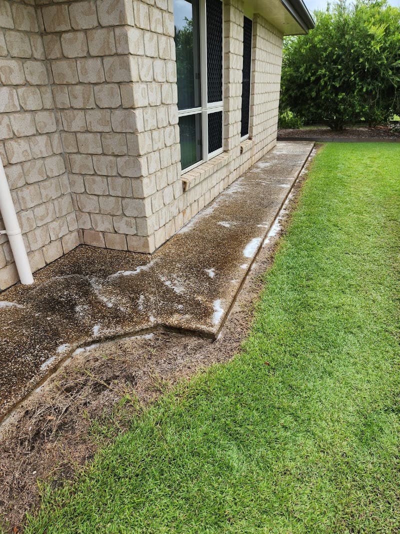 Pressure Clean Me Bundaberg carpet cleaning work in Millbank