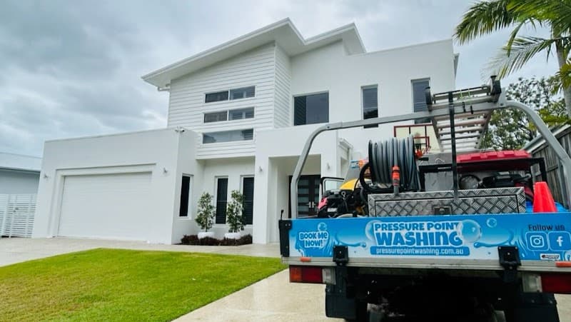 Pressure Point Washing pressure washing work in Varsity Lakes