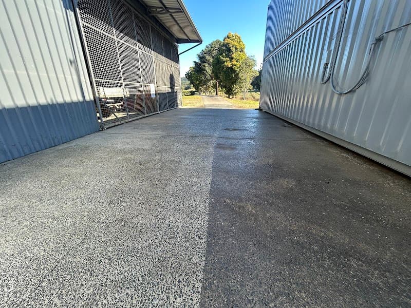 Pressure Point Washing pressure washing work in Varsity Lakes