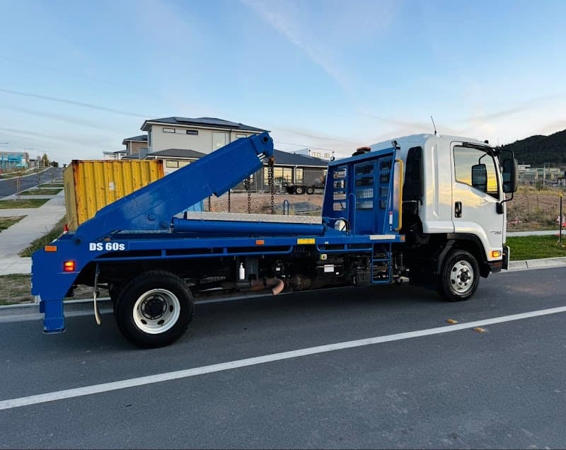 Prime Skip Bins rubbish removal work in Whitlam