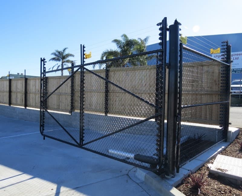 Pro Fence Builders Brisbane fencing work in Teneriffe