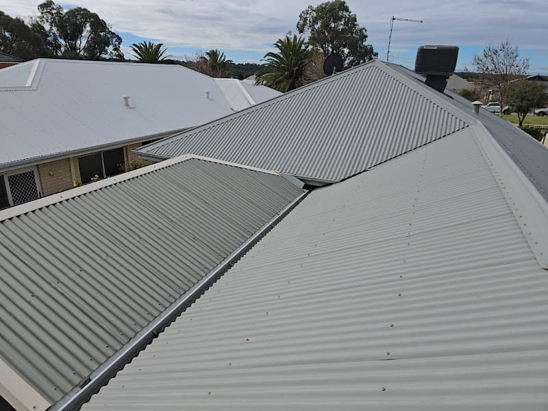 Pro Serve Exterior Cleaning PTY LTD gutter cleaning work in Joondalup