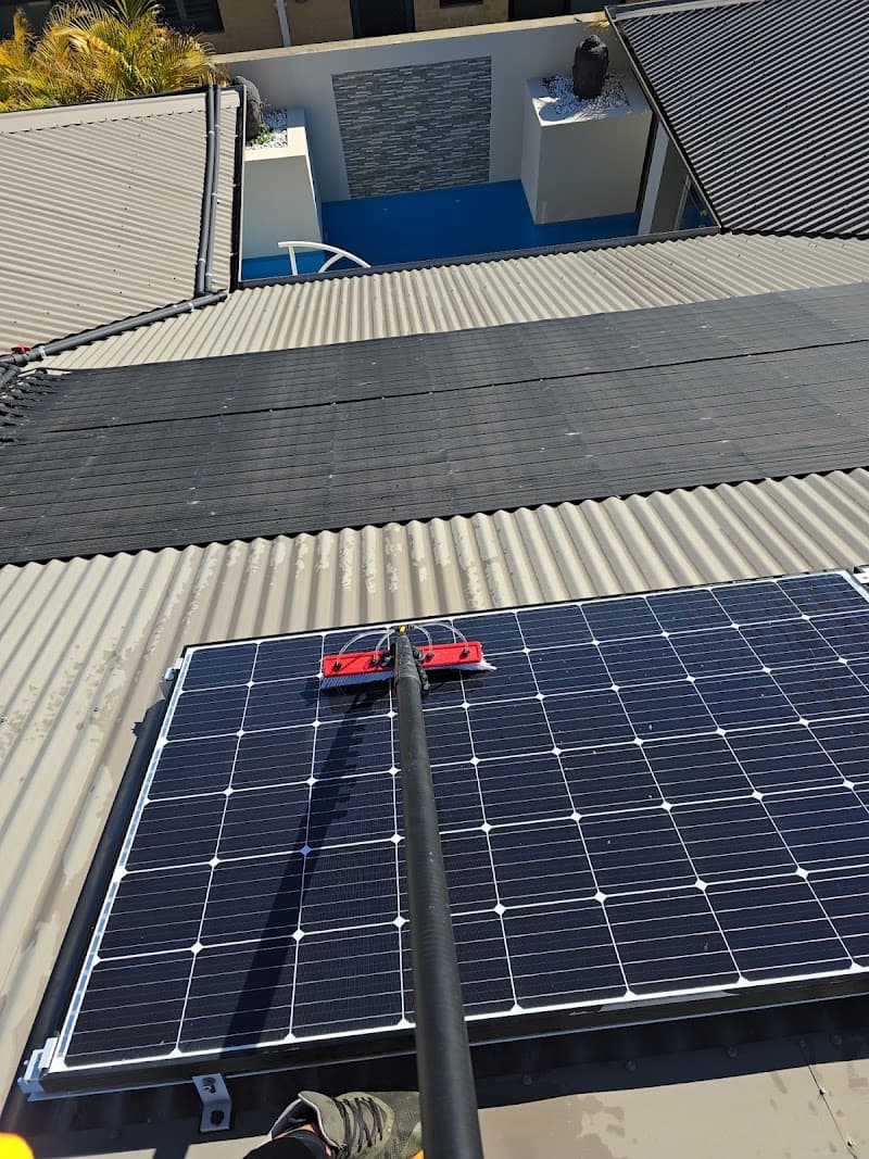 Pro Serve Exterior Cleaning PTY LTD gutter cleaning work in Joondalup