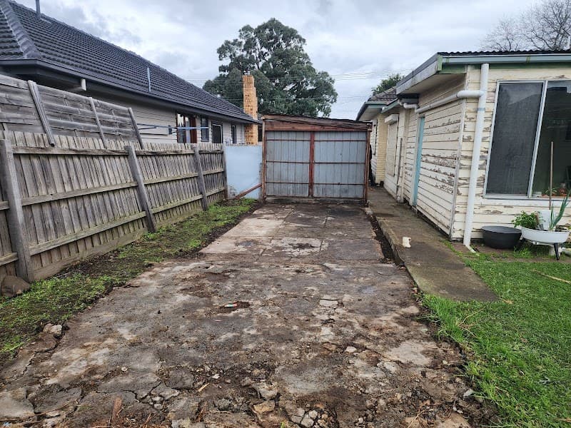 proas asbestos removal work in Port Melbourne