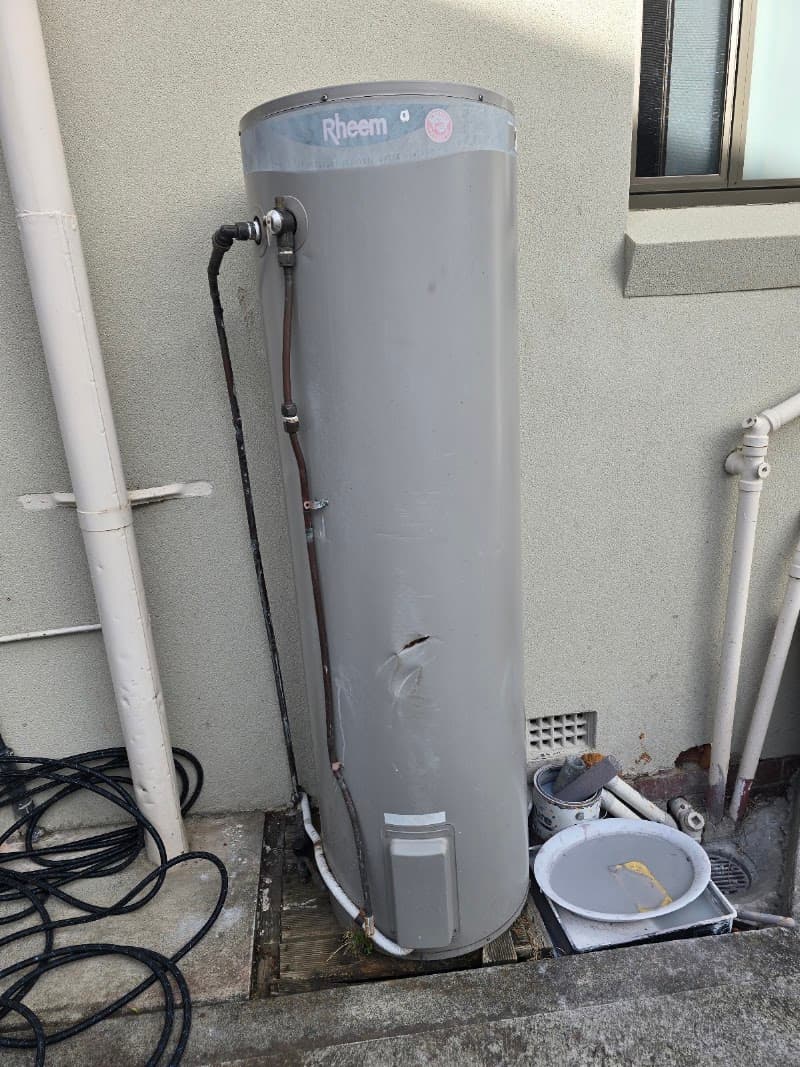 Professional Plumbing plumber work in Moonah