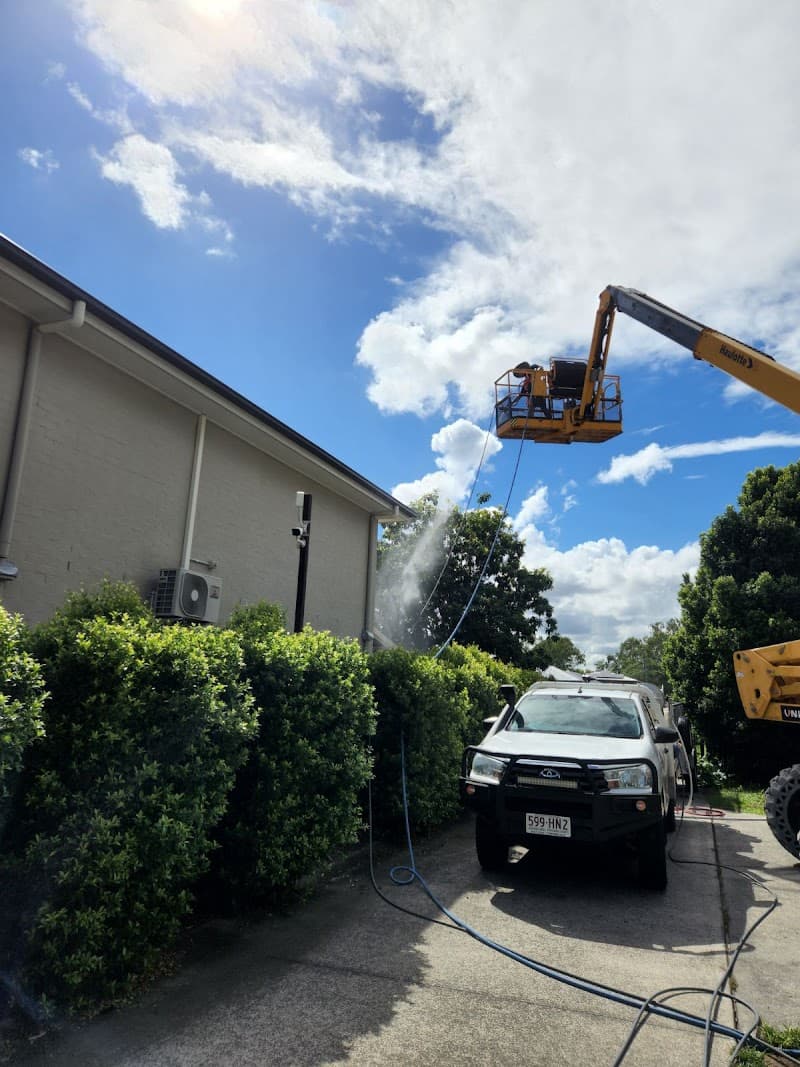 Professional Pressure Wash pressure washing work in Mermaid Beach