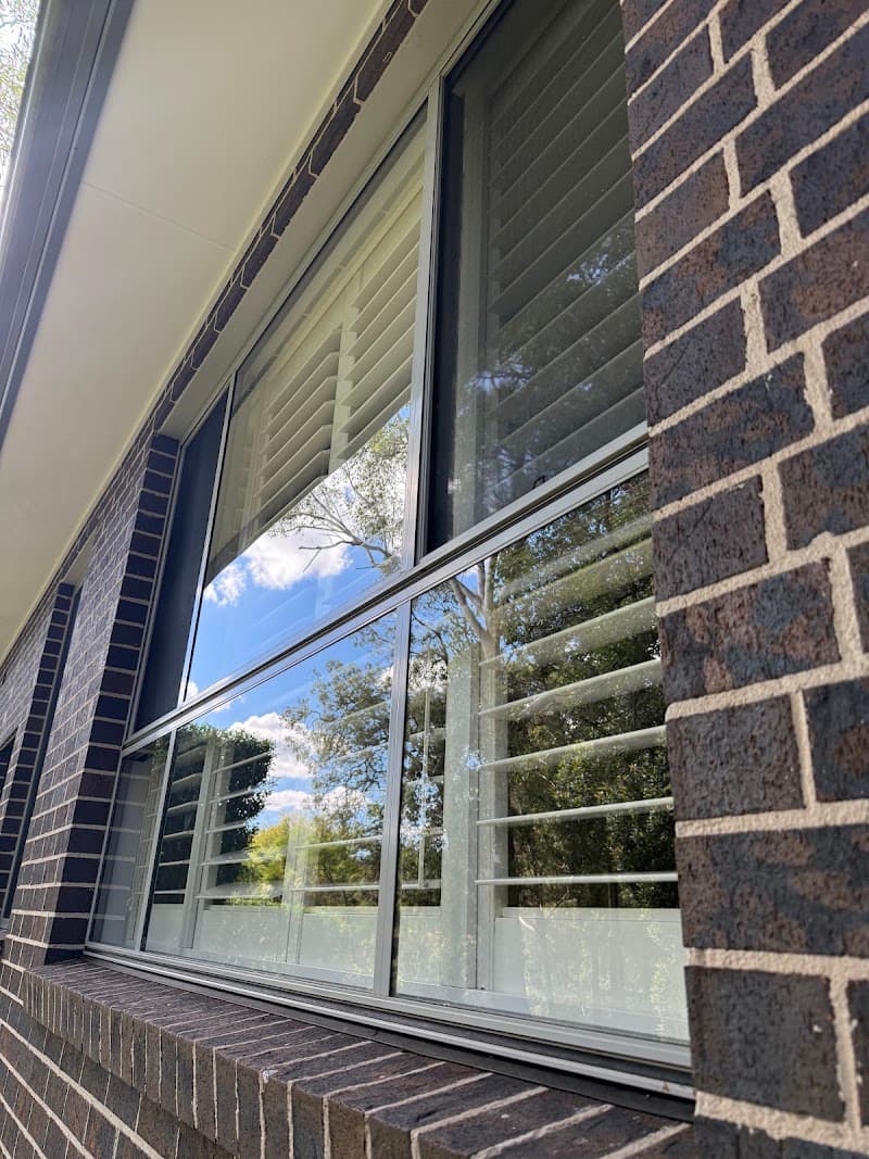 Proper Window Cleaning gutter cleaning work in Northmead