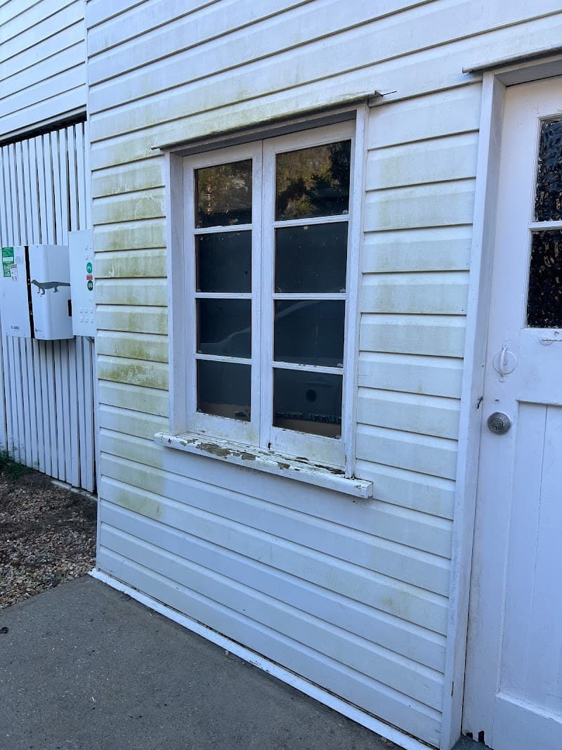 Property Wash Solutions pressure washing work in Woolloongabba
