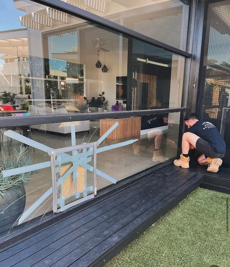 Pure Glass SA glass & glazier work in Melrose Park