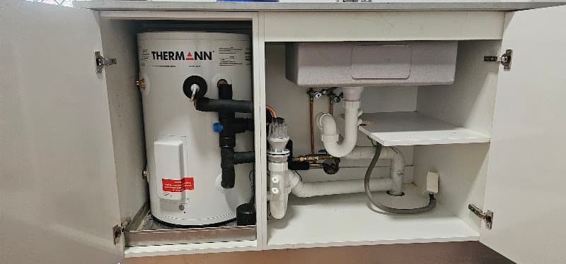 Python Plumbing plumber work in Manunda