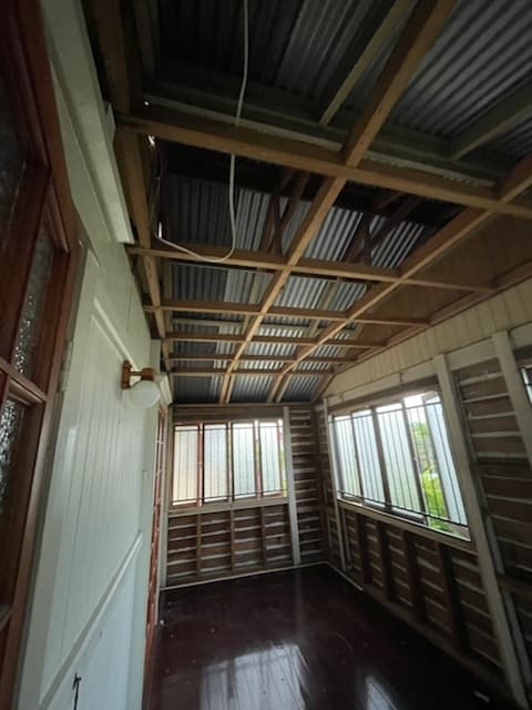 Qld asbestos demolition and construction services pty ltd asbestos removal work in Everton Park