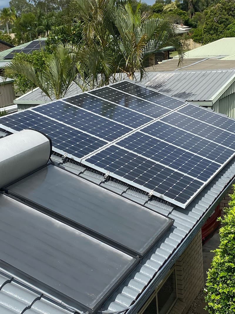 QLD Solar Cleaning gutter cleaning work in Loganlea