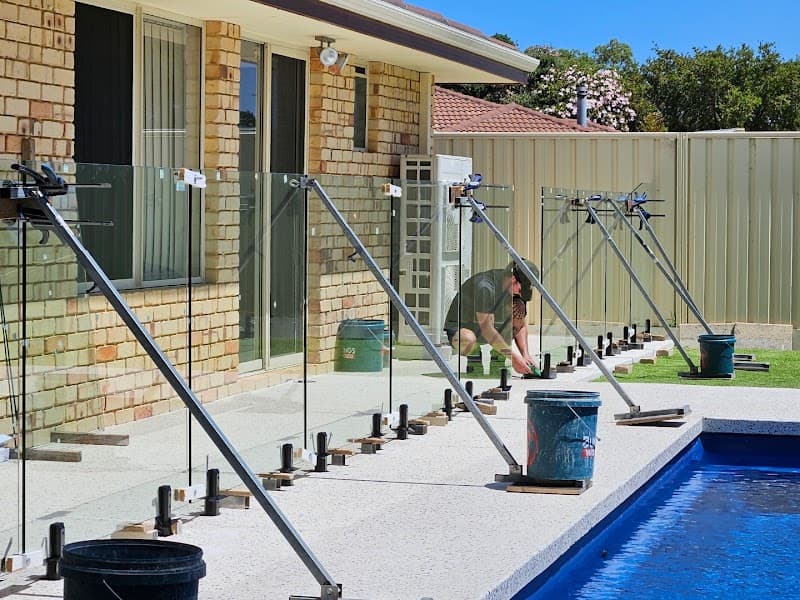 QP Fencing and Gates fencing work in Greenfields