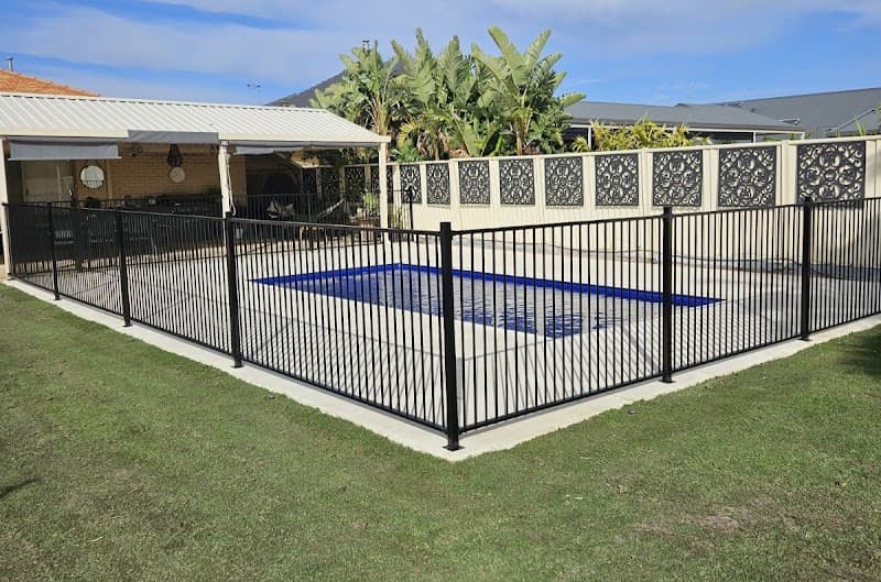 QP Fencing and Gates fencing work in Greenfields
